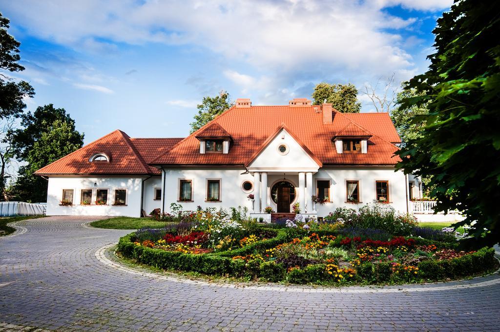 Dwor Osmolice Bed & Breakfast Bialki Dolne Luaran gambar