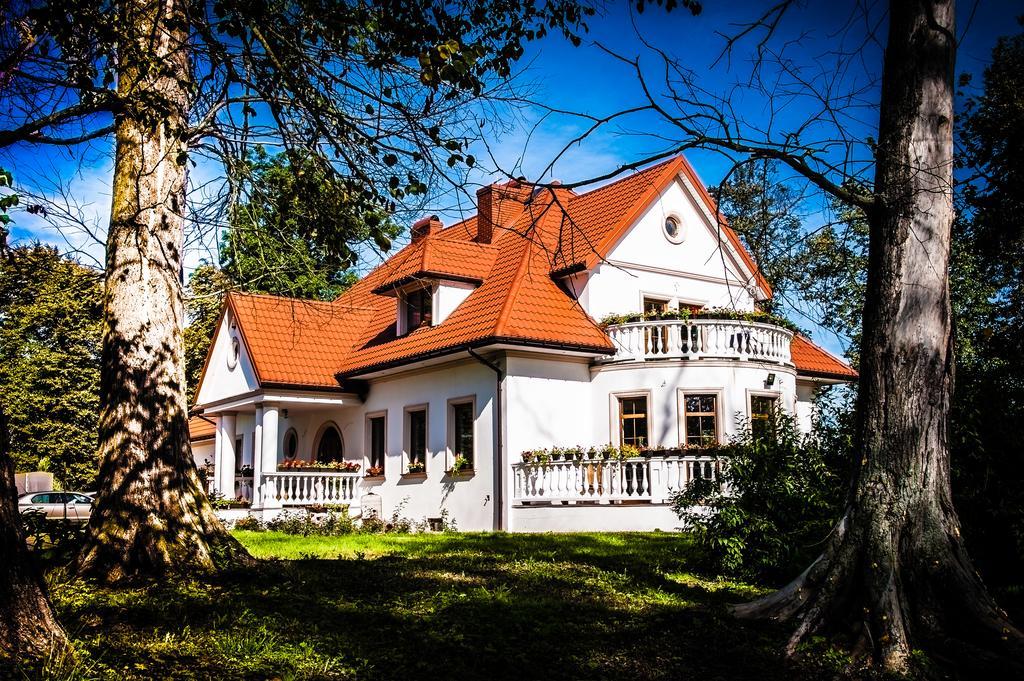 Dwor Osmolice Bed & Breakfast Bialki Dolne Luaran gambar